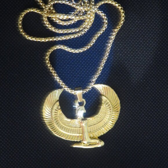 Egyptian Style Pendant Amulet Gold Tone Alloy (K436) - Picture 3 of 3